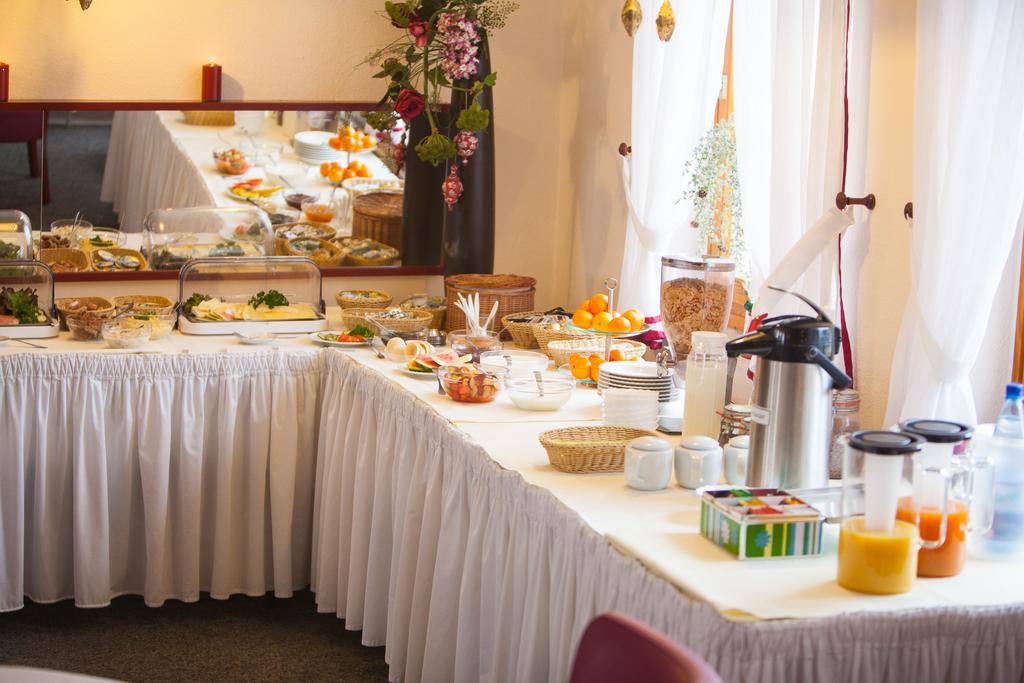 Gasthof An Der Soring Hotel Hagenow Bagian luar foto